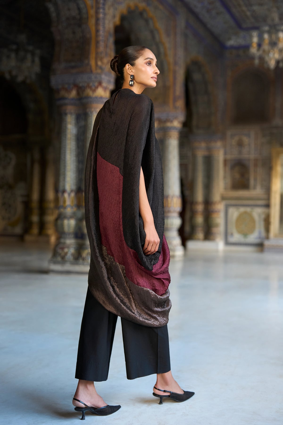 CRUSHED & DRAPED COLOUR BLOCKED TOP