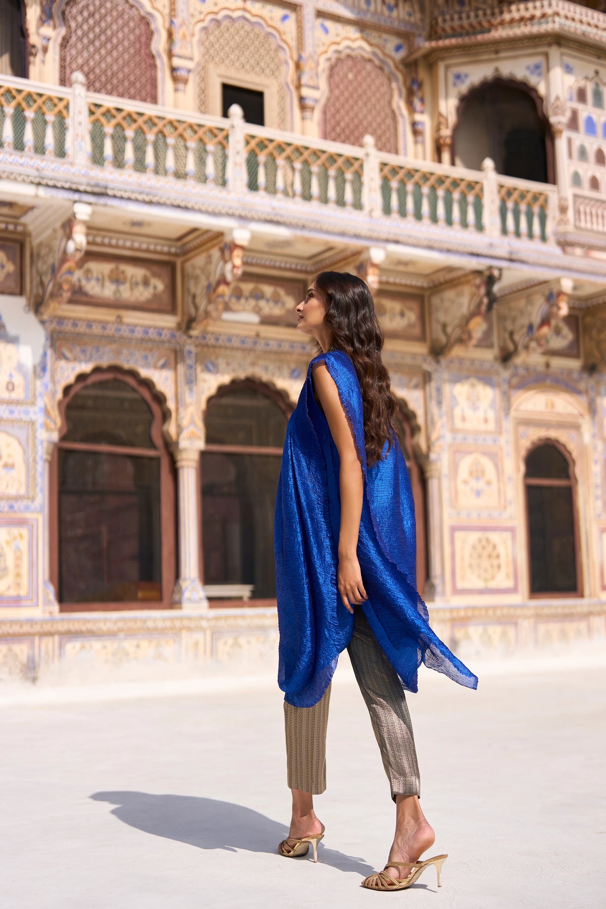 CRUSHED TISUE SINGLE SLEEVE EMBROIDERED TOP & BENARES BROCADE PANT
