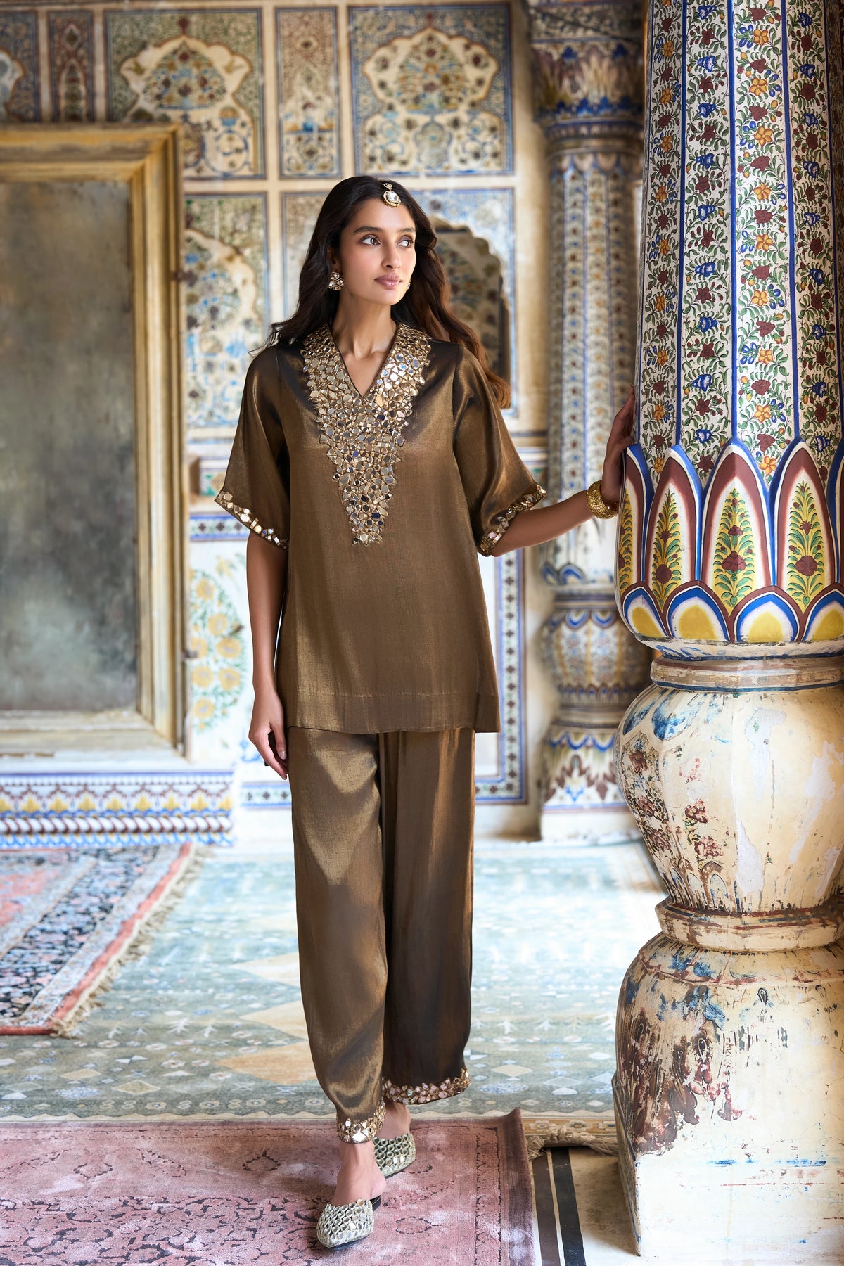 BENARES TISSUE MIRRORWORK TOP & PANT SET