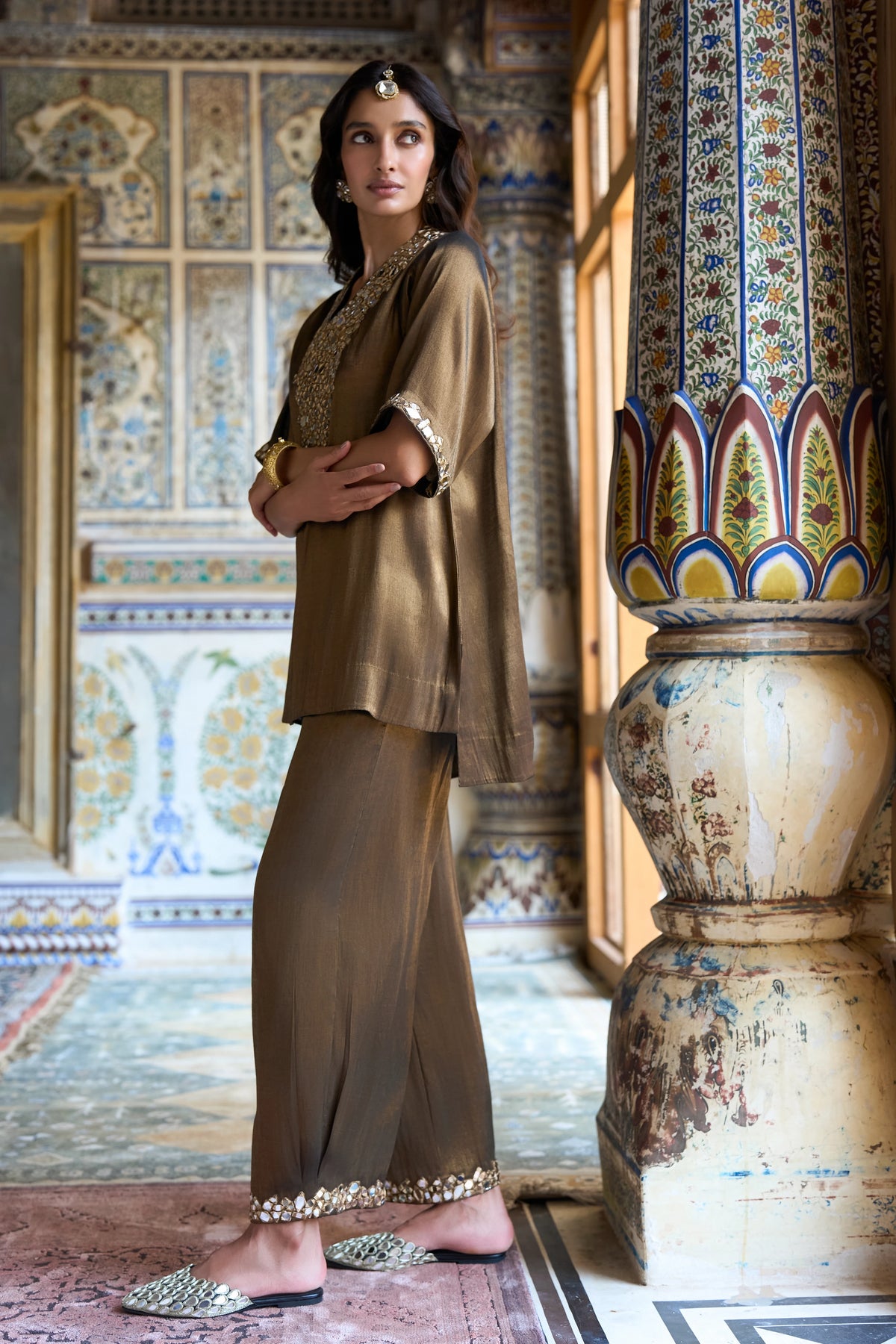 BENARES TISSUE MIRRORWORK TOP & PANT SET