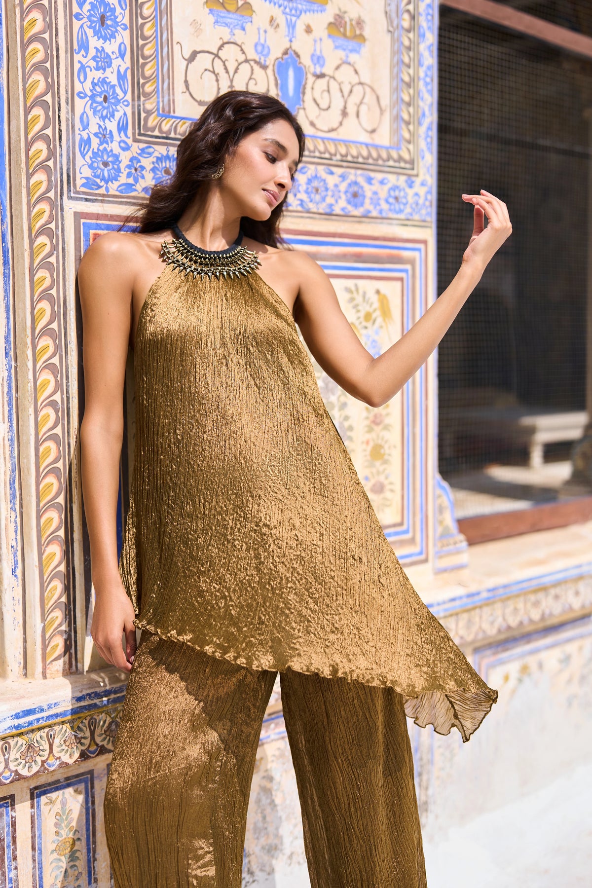 TRIBAL HALTER TISSUE TOP & RELAXED FIT PANT
