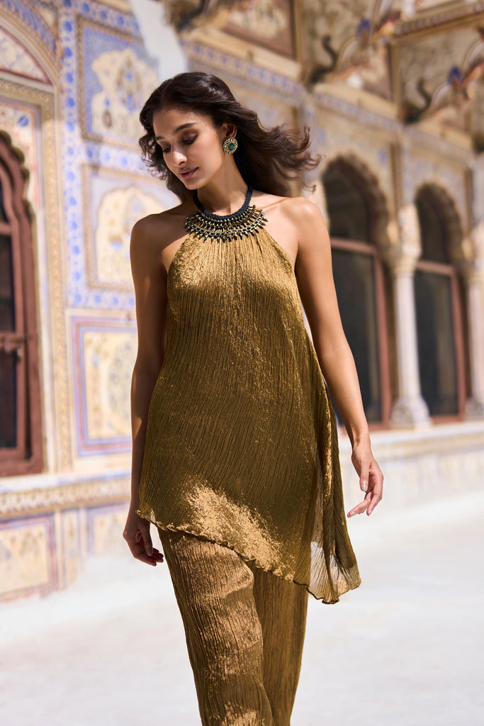 METALLIC CHOKER EMBROIDERED CRUSHED TISSUE TOP dash and dot