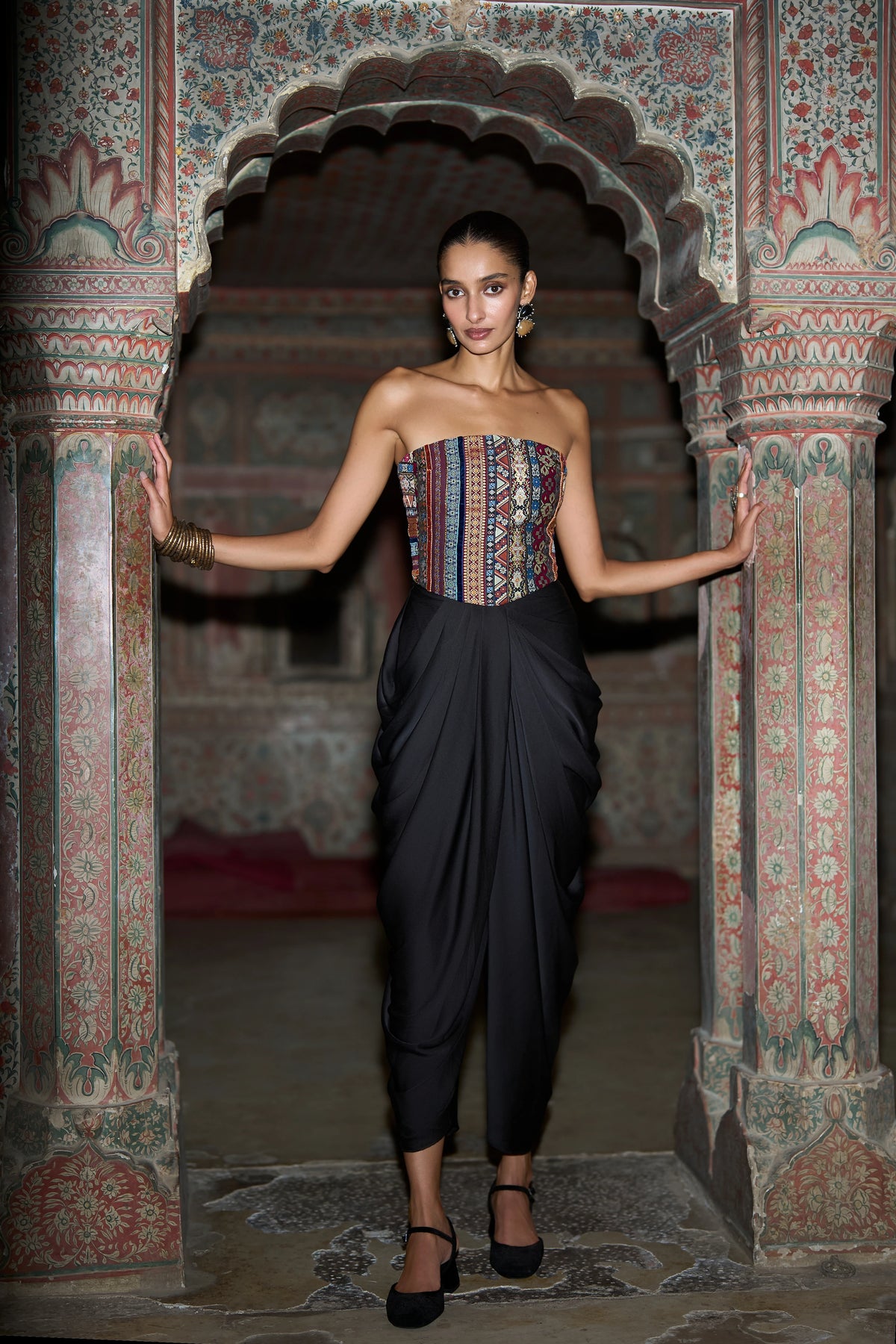 ORNAMENTAL STRIPE MULTICOLOUR CORSET TOP & BLACK DRAPED PANT