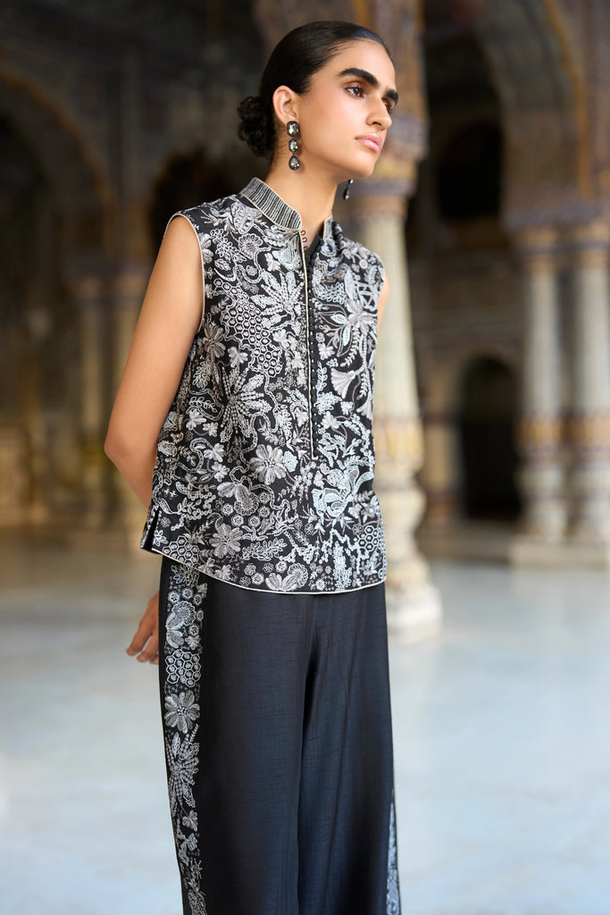 METALLIC THREAD EMBROIDERED WAISTCOAT dash and dot