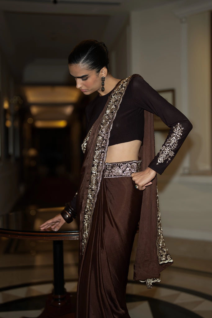 CUFF EMBROIDERED BLOUSE dash and dot
