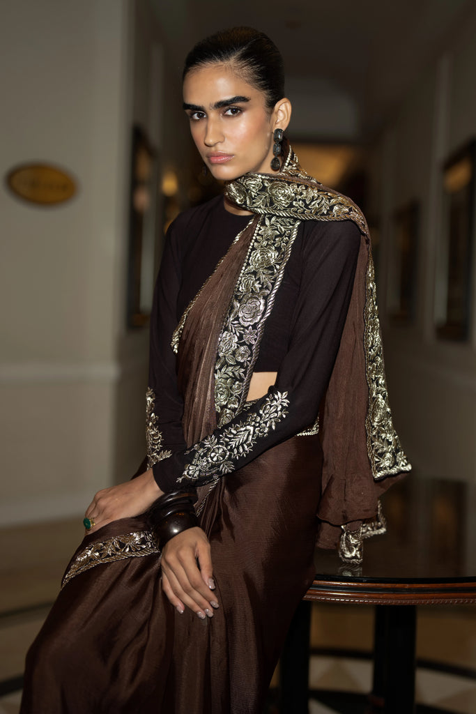CUFF EMBROIDERED BLOUSE dash and dot