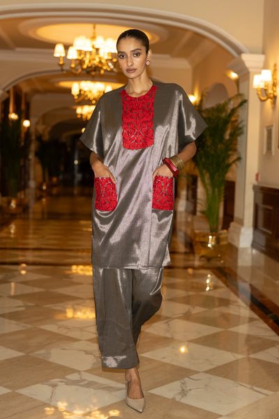 EMBROIDERED BENARES TISSUE BOXY TOP