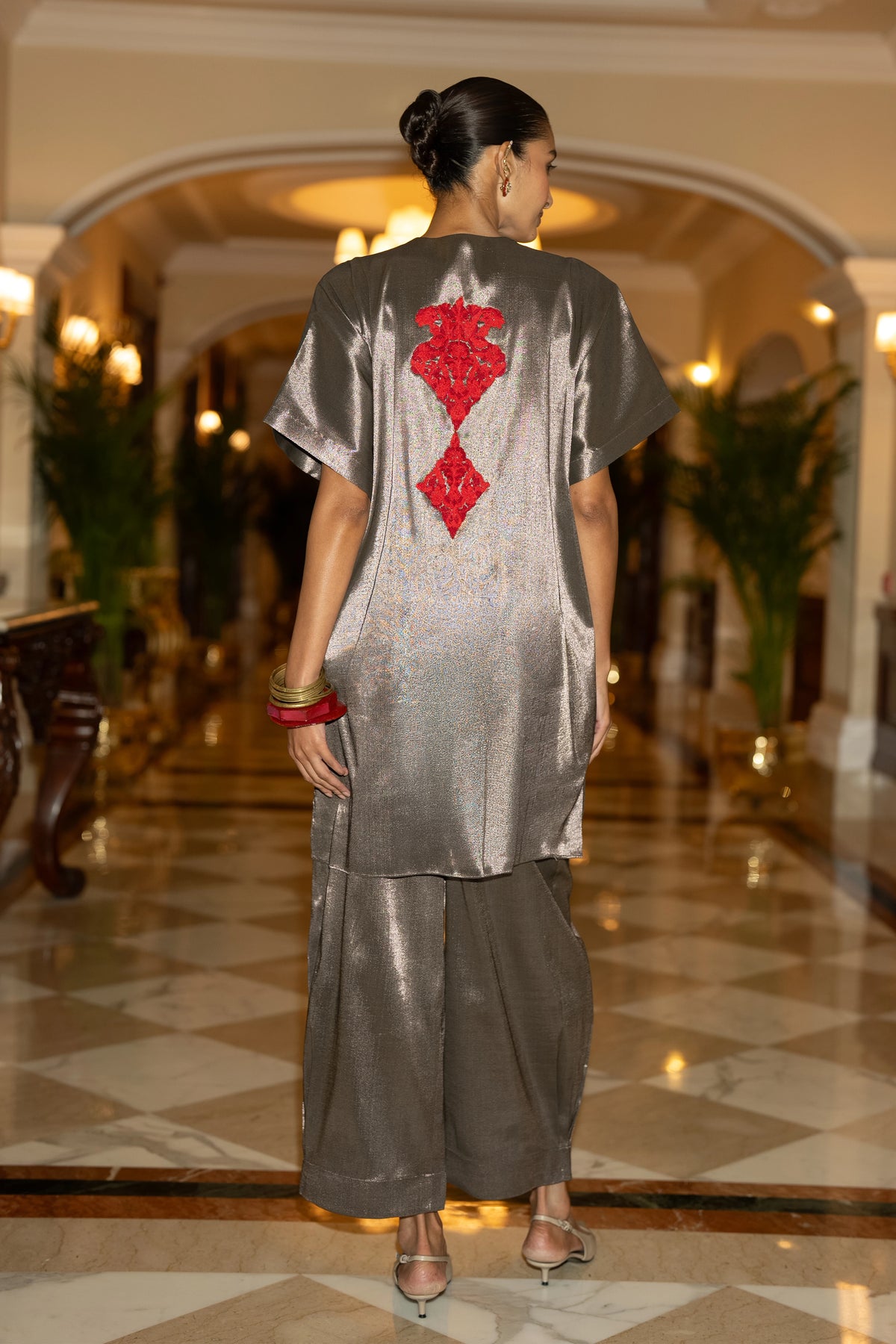 EMBROIDERED BENARES TISSUE BOXY TOP