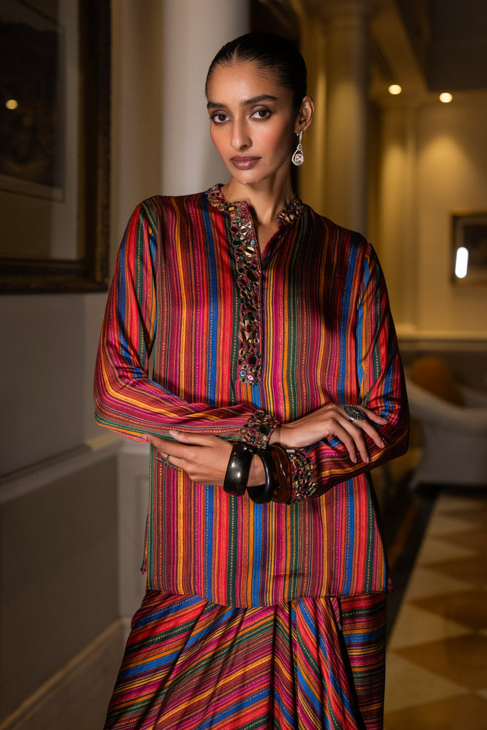 MIRROR EMBROIDERED MULTICOLOUR SHIRT dash and dot