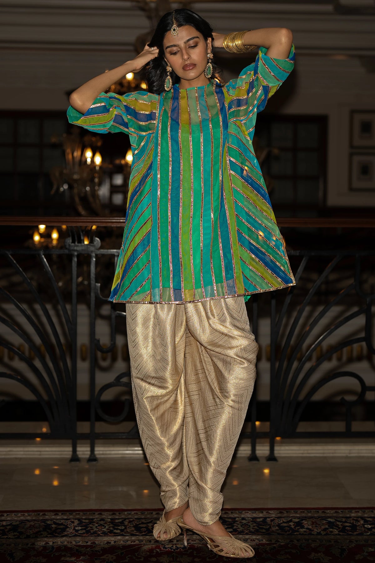 RIBBON EMBROIDERED STRIPED BOXY TOP & BROCADE TULIP PANT