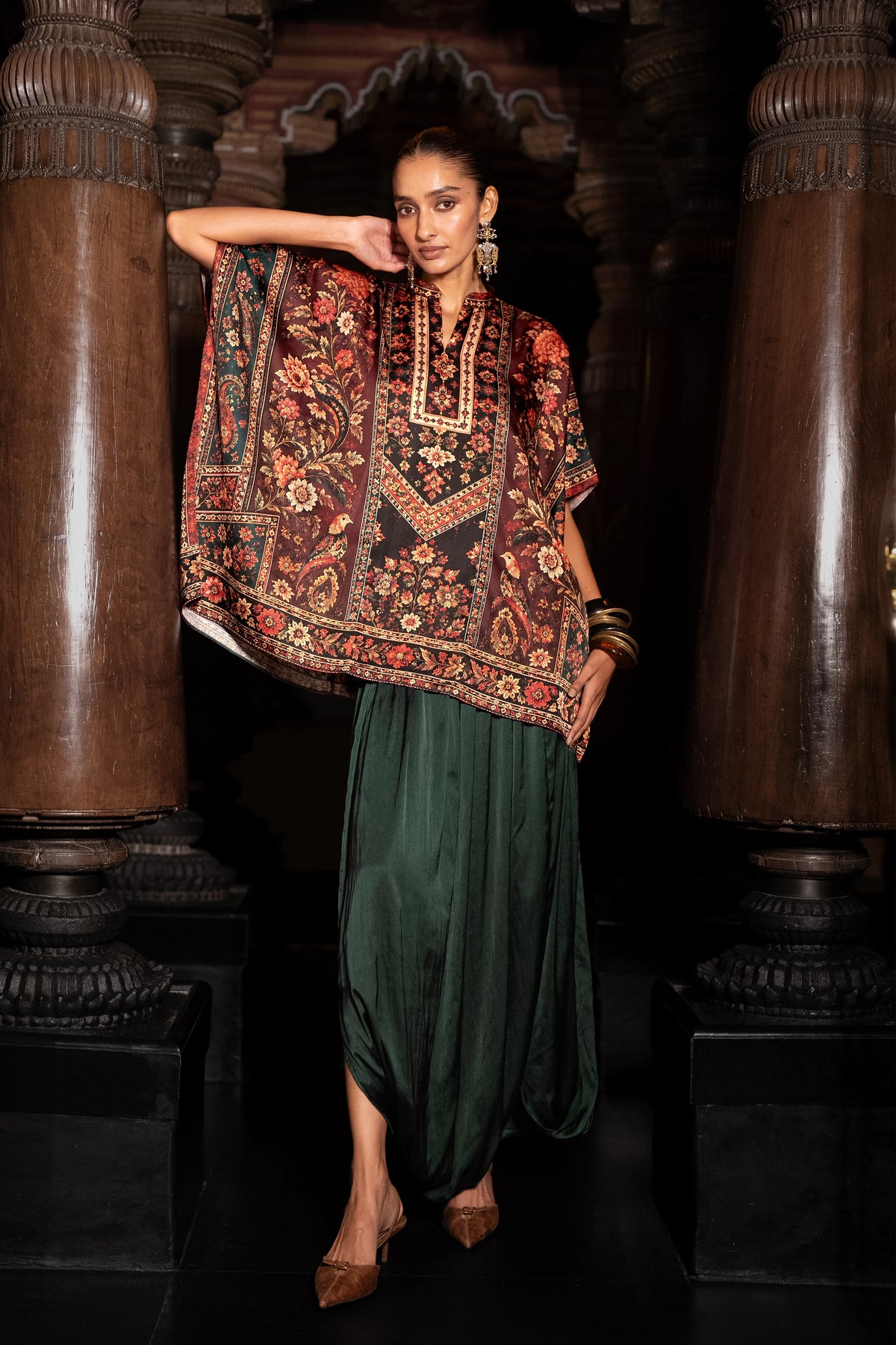 HERITAGE FLORAL KAFTAN TOP & SATIN COWL PANT