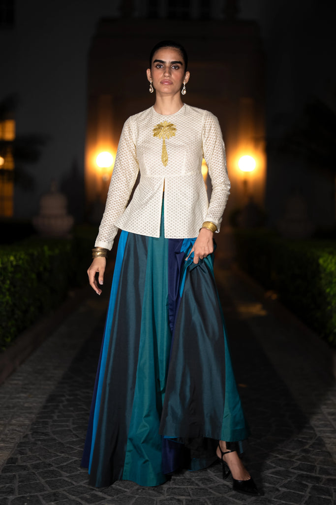 EMBROIDERED PATTERNED PEPLUM TOP dash and dot