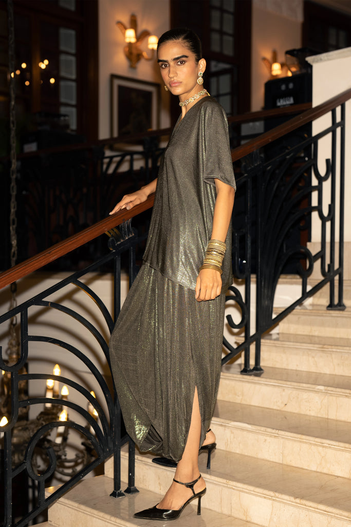 TEXTURED LAM… DRAPE PANT dash and dot