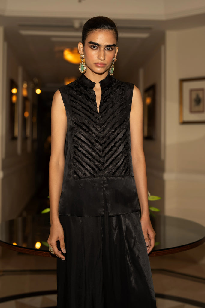 PATCHWORK SATIN TWILL WAISTCOAT & WIDE-LEGGED PANT SET dash and dot