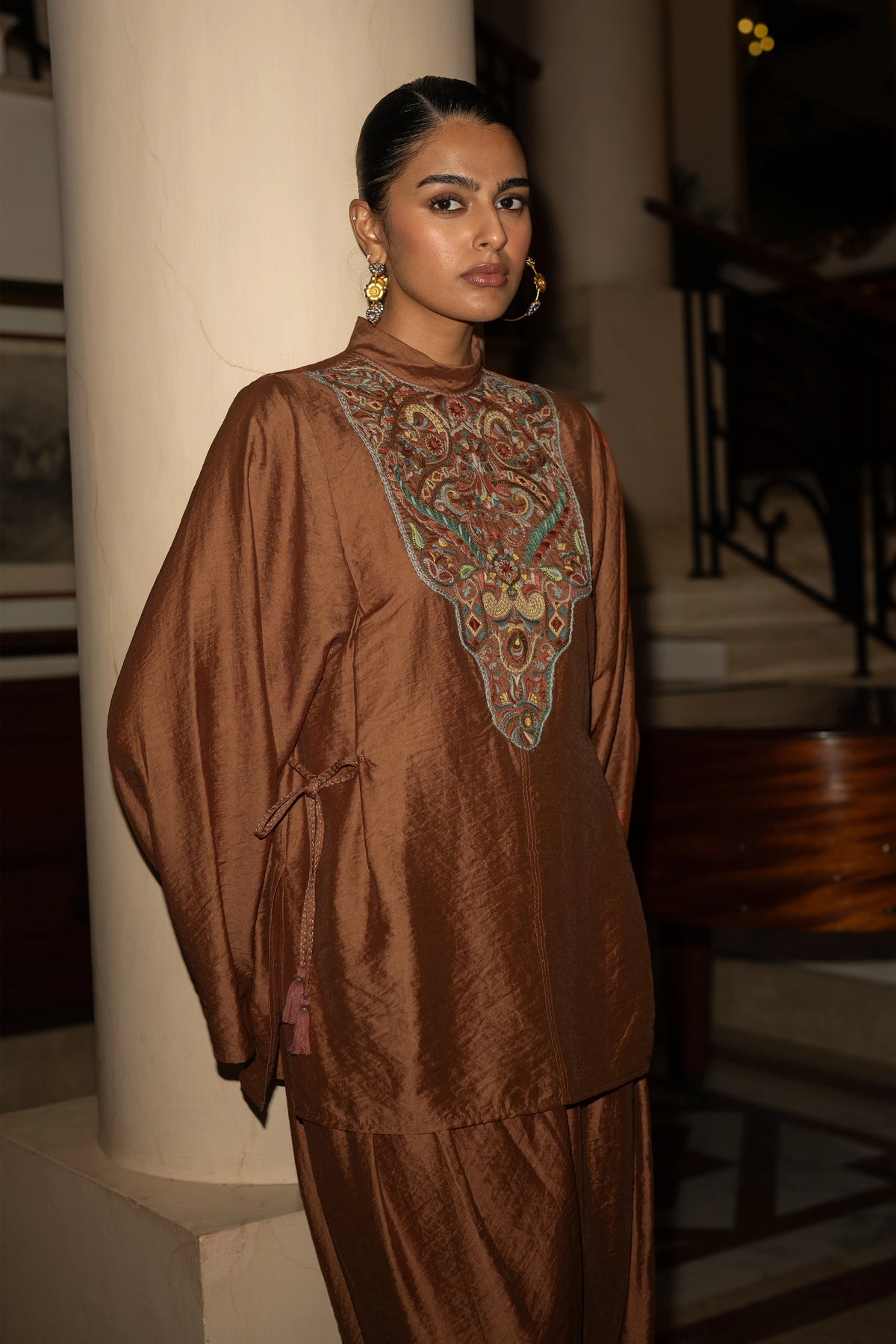 EMBROIDERED BIB TOP