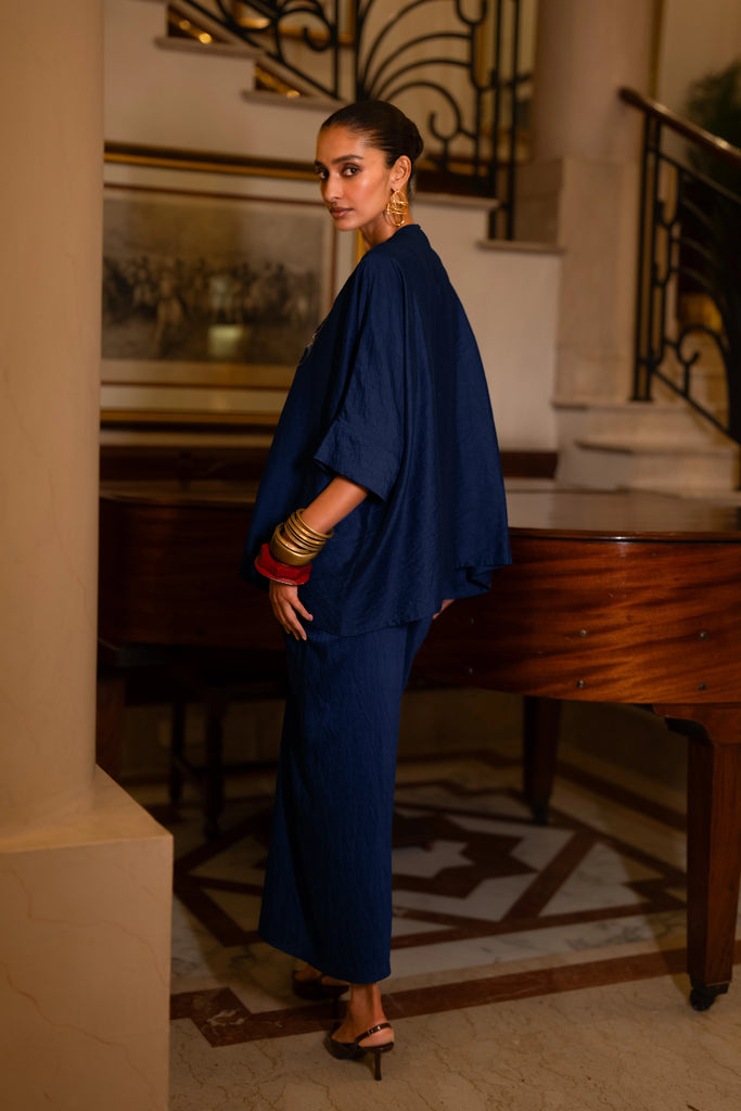 EMBROIDERED TEXTURED BOXY TOP & TEXTURED DRAPE SKIRT dash and dot