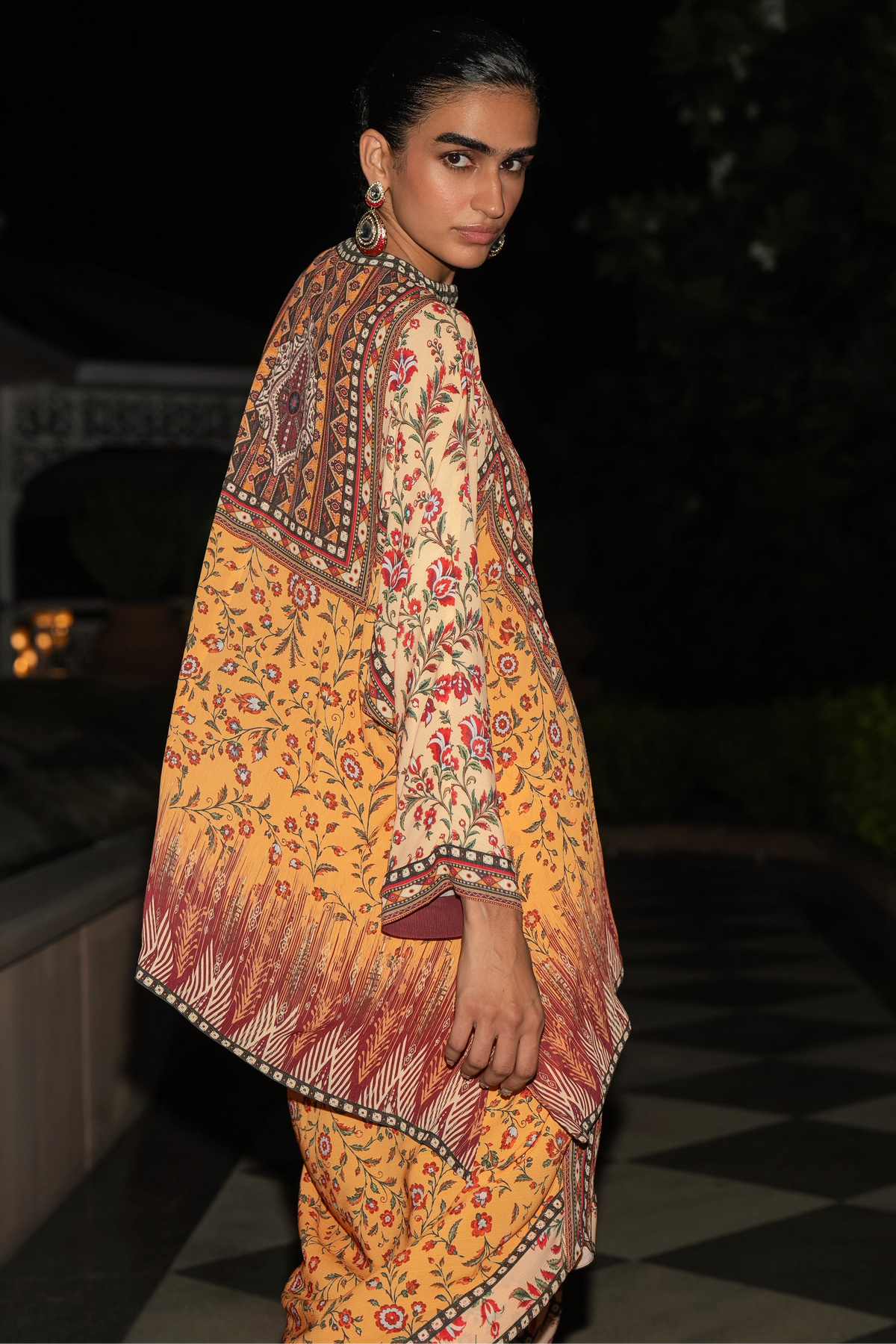 TRIBAL PANEL PRINT TOP & DRAPE SKIRT SET