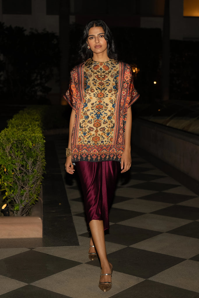 FLORAL MOSAIC PRINT TOP dash and dot