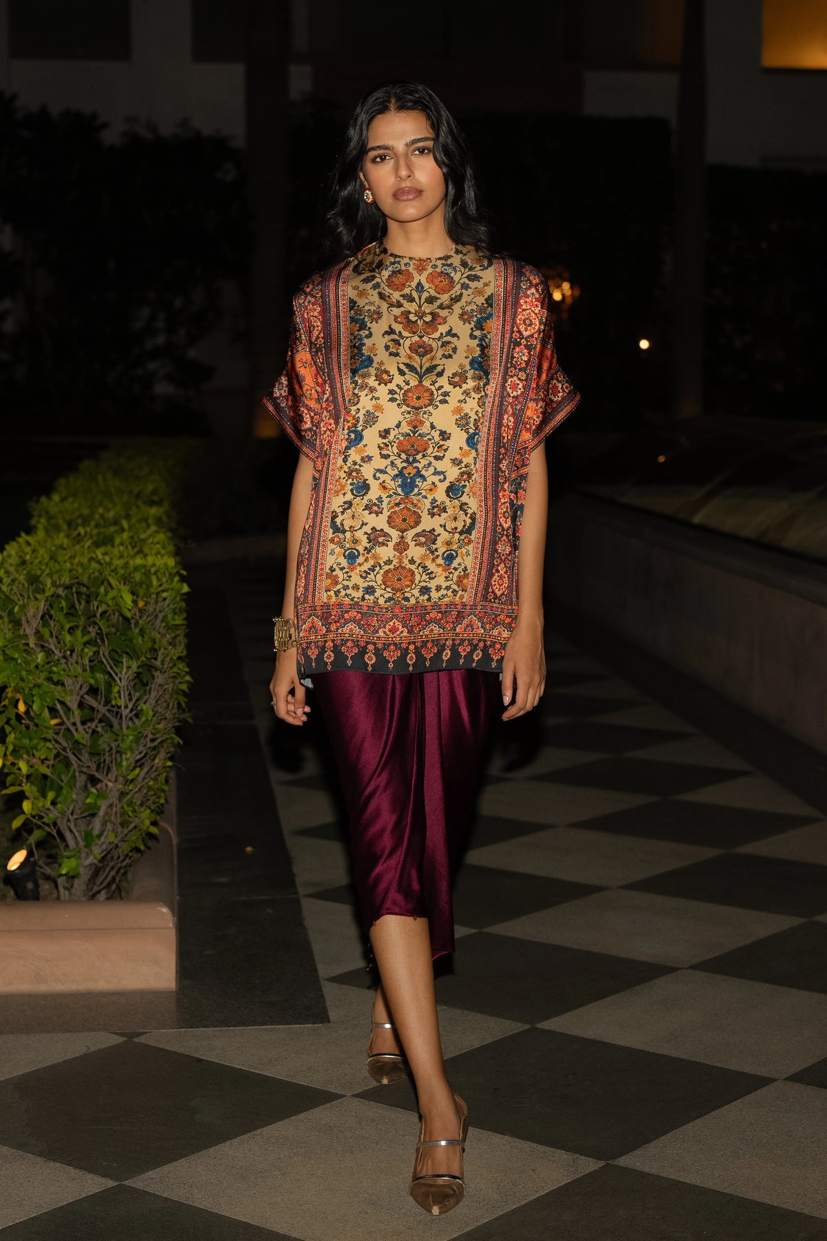 SATIN DRAPE SKIRT