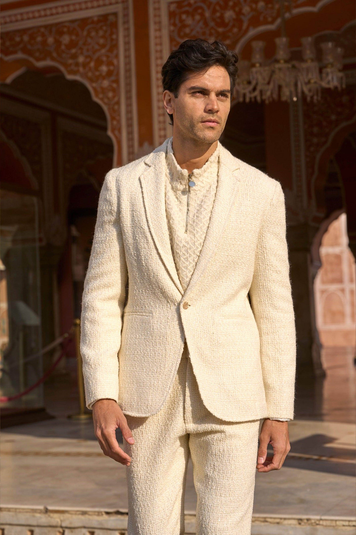 BOUCLÉ BLAZER - dash and dot