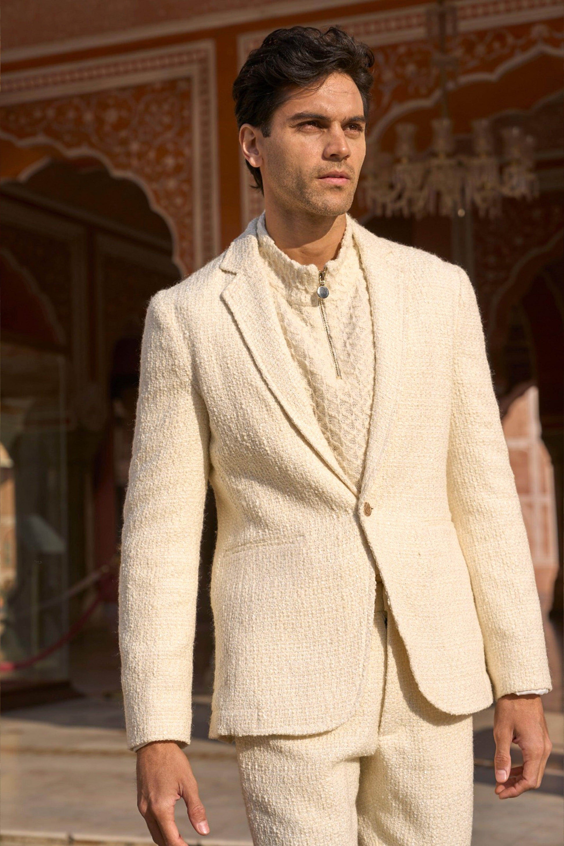 BOUCLÉ BLAZER - dash and dot