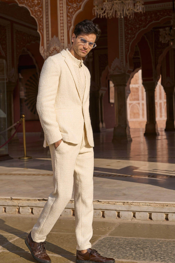 BOUCLÉ SUIT - dash and dot dash and dot