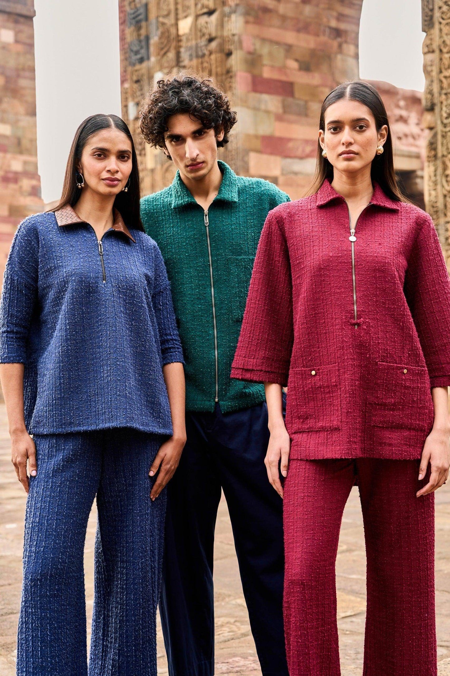 TEXTURED KNIT SET - dash and dot