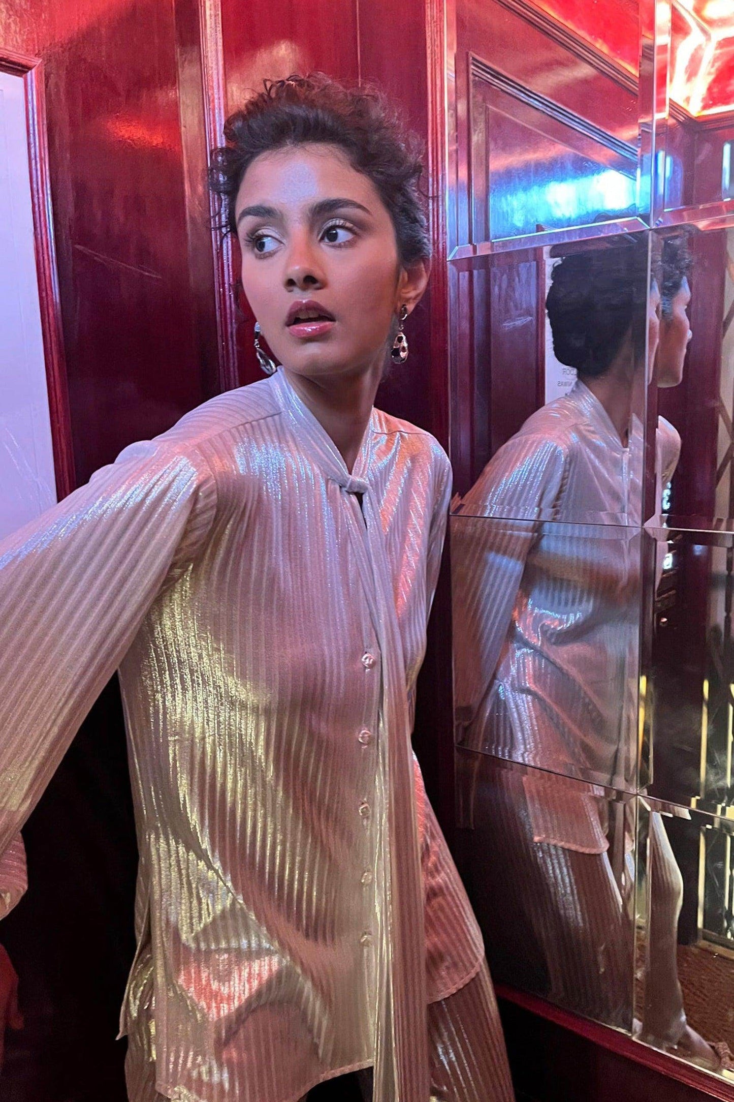 TEXTURED LAMÉ BOW BLOUSE - dash and dot