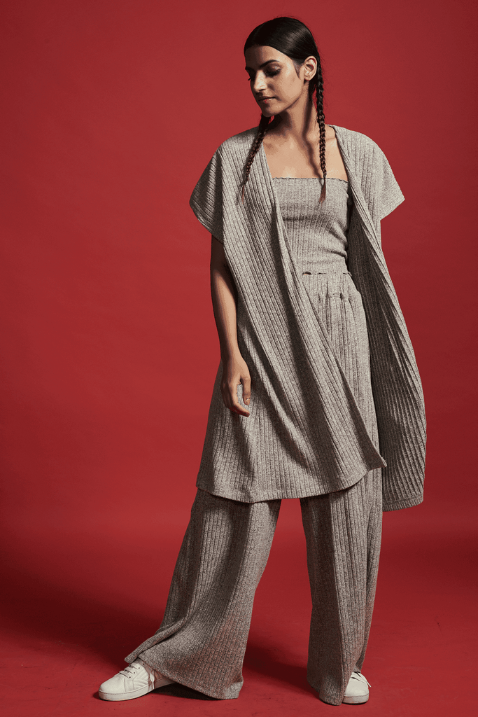 HACCI RIB SLEEVELESS CARDIGAN - dash and dot dash and dot