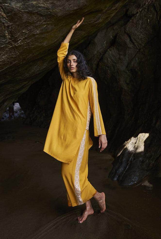 SIDE EMBROIDERED PANT - dash and dot dash and dot