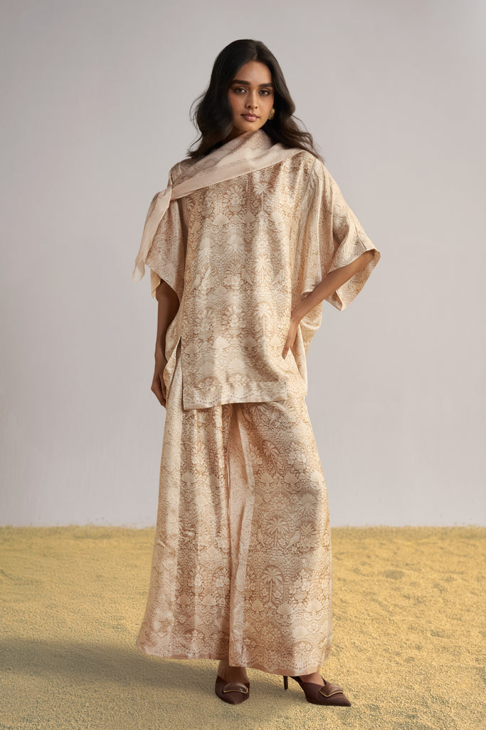 LACE PRINTED WIDE-LEGGED PANT SET dash and dot