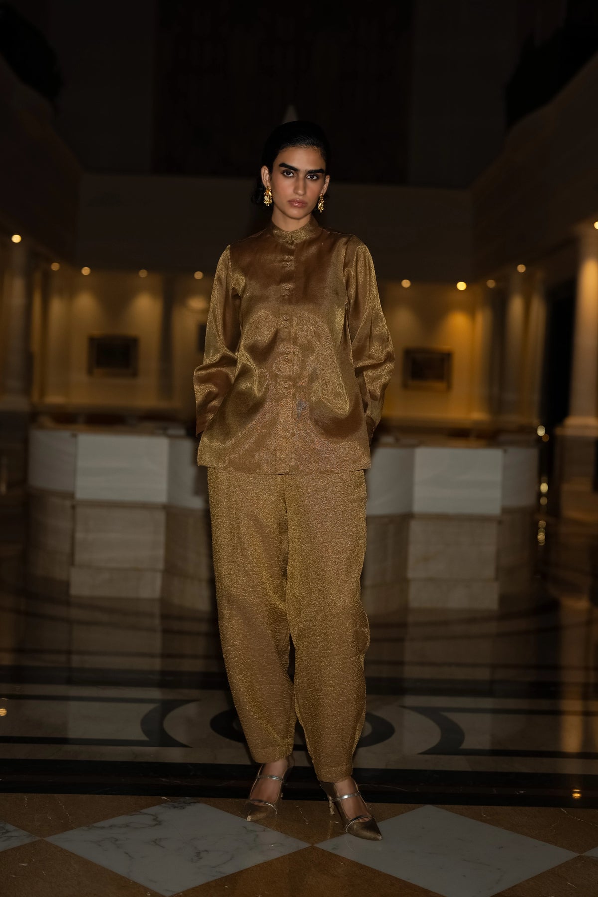 CRINKLED BENARES TISSUE METALLIC PANT
