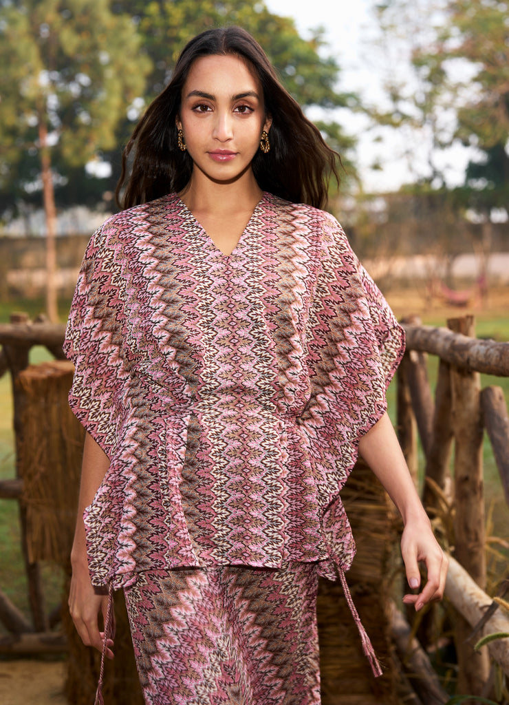 CHEVRON KNIT KAFTAN TOP dash and dot