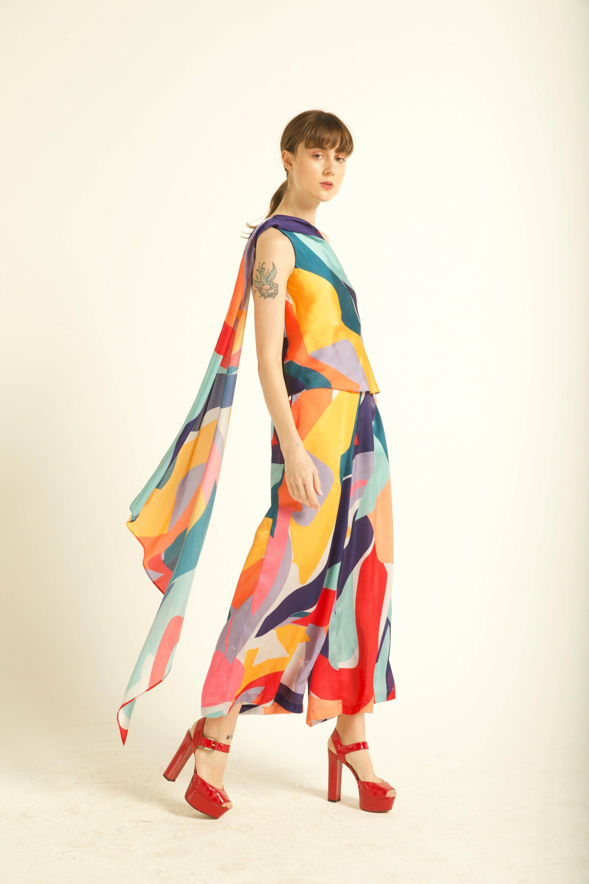 ABSTRACT DRAPED SCARF SET - dash and dot