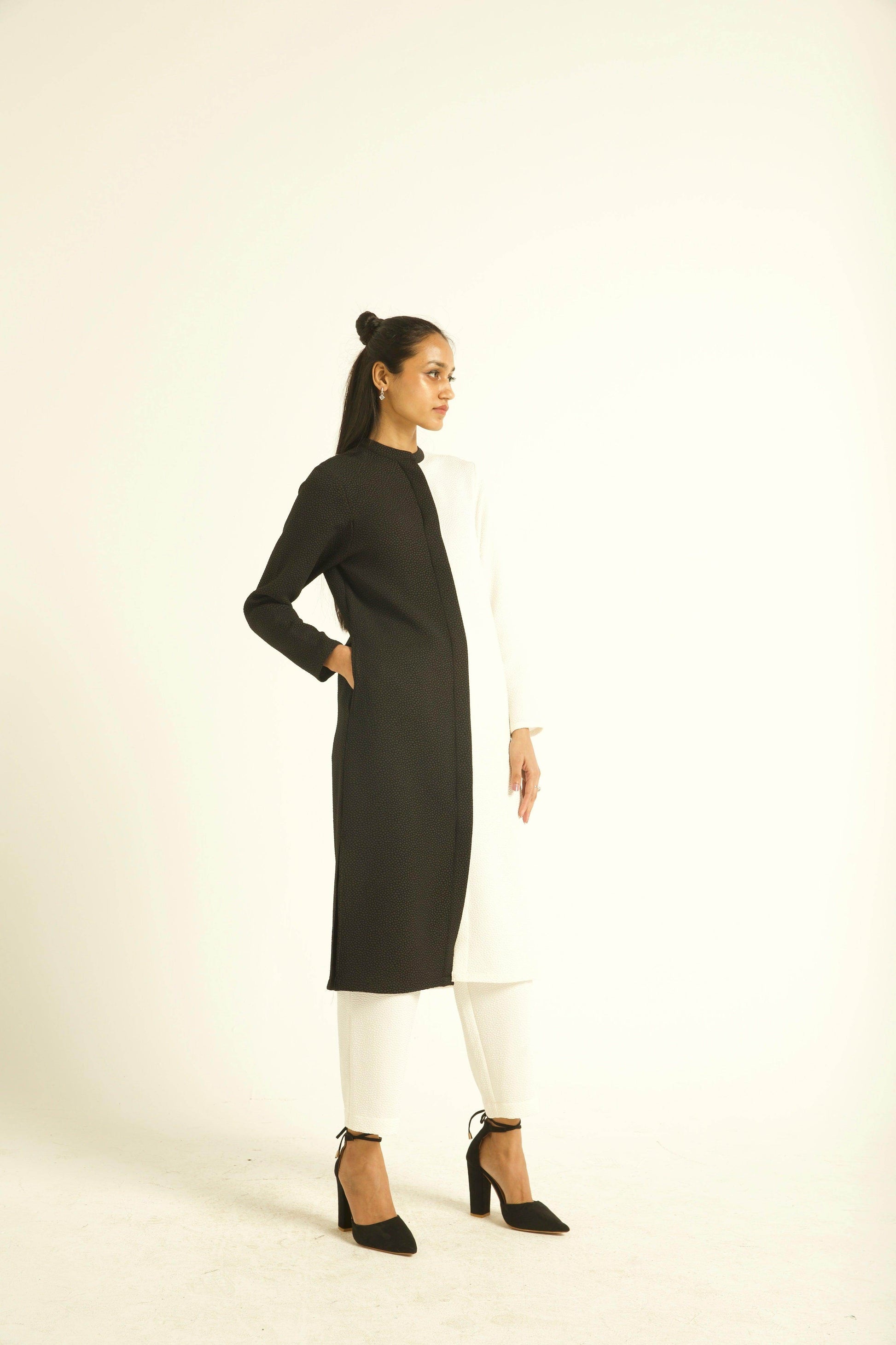 TEXTURED PANT - dash and dot