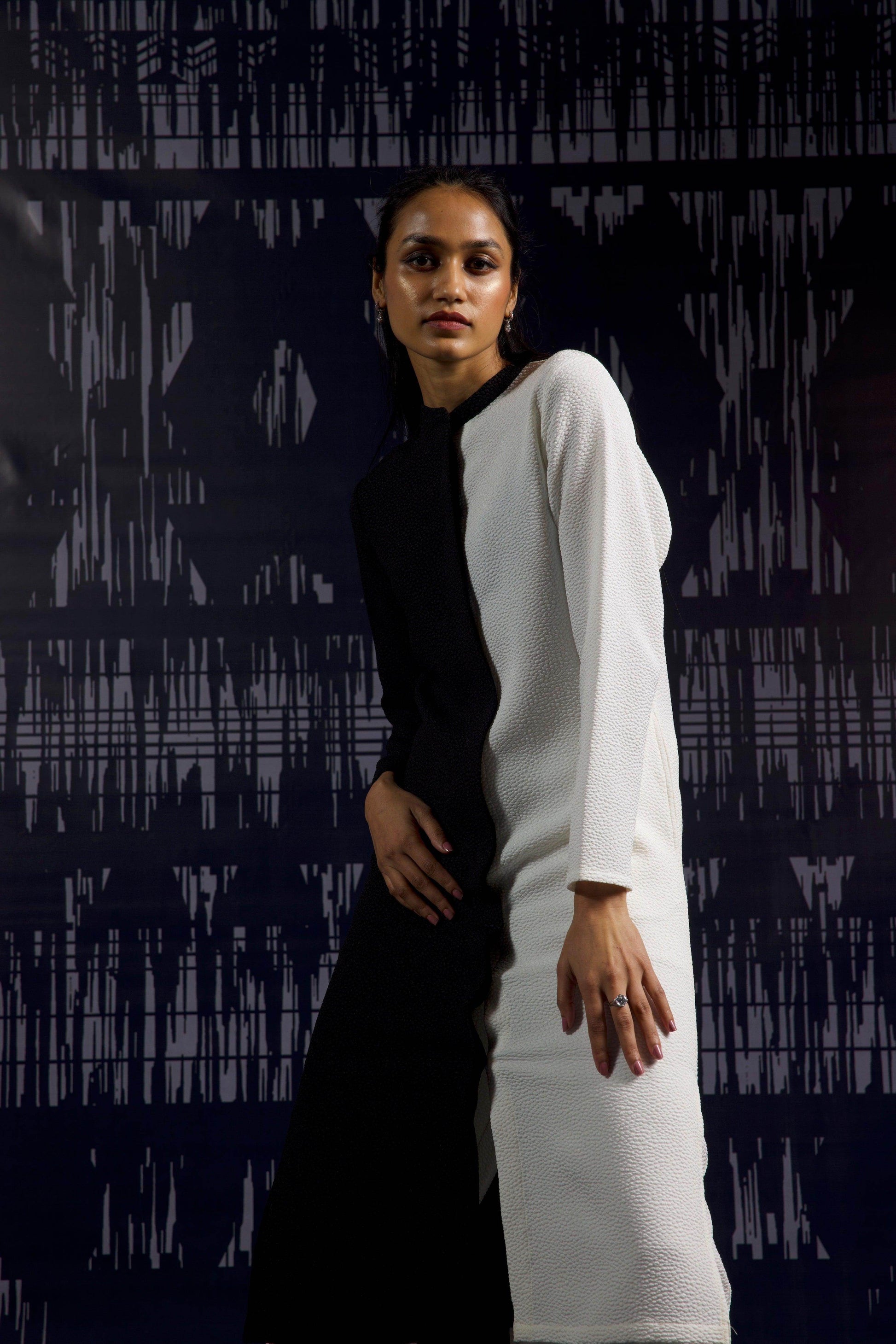 TEXTURED PANT - dash and dot
