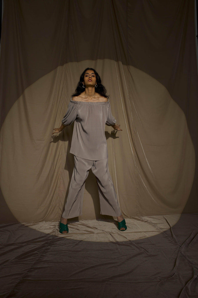 OFF-SHOULDER PLEAT SET - dash and dot dash and dot