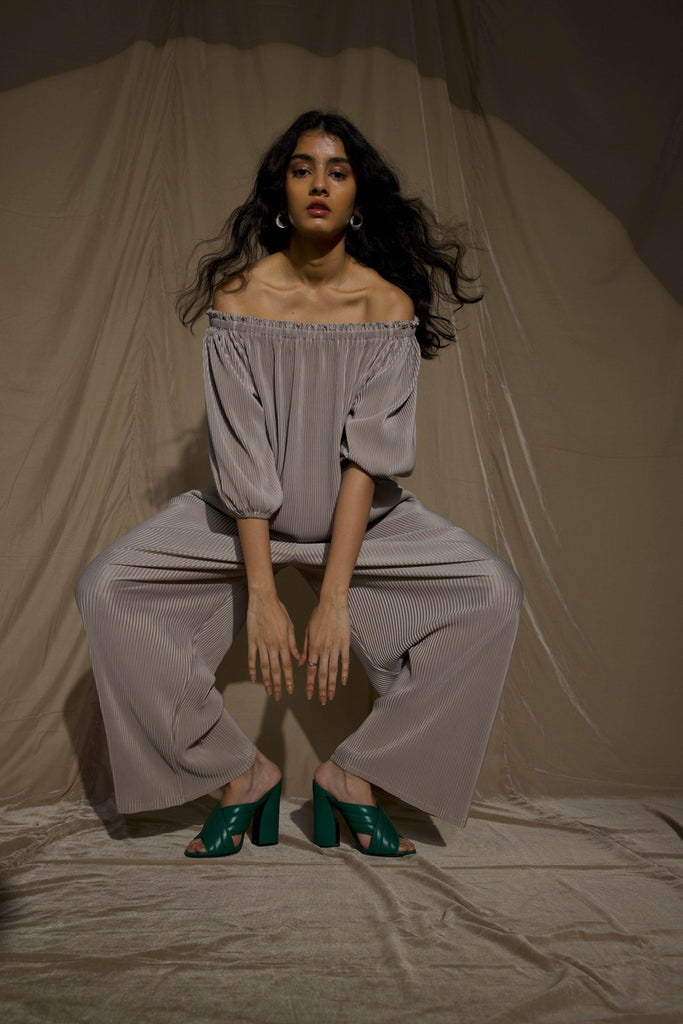 OFF-THE-SHOULDER PLEAT TOP - dash and dot dash and dot