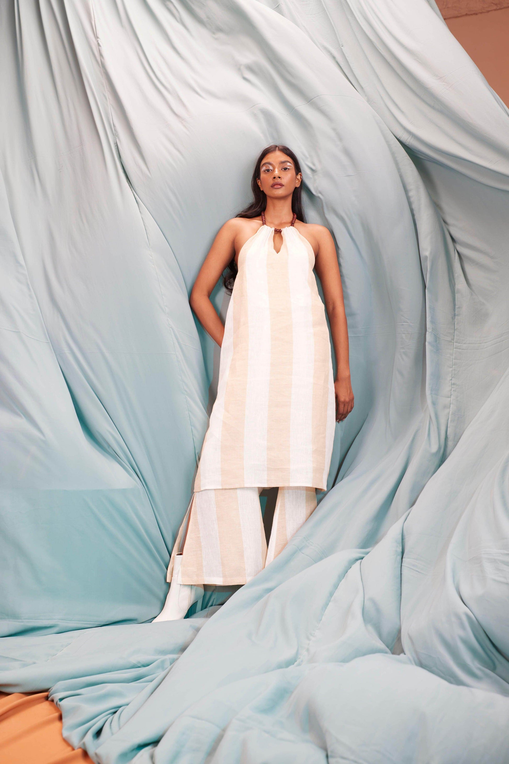 BEADED NECK LINEN STRIPE SET - dash and dot