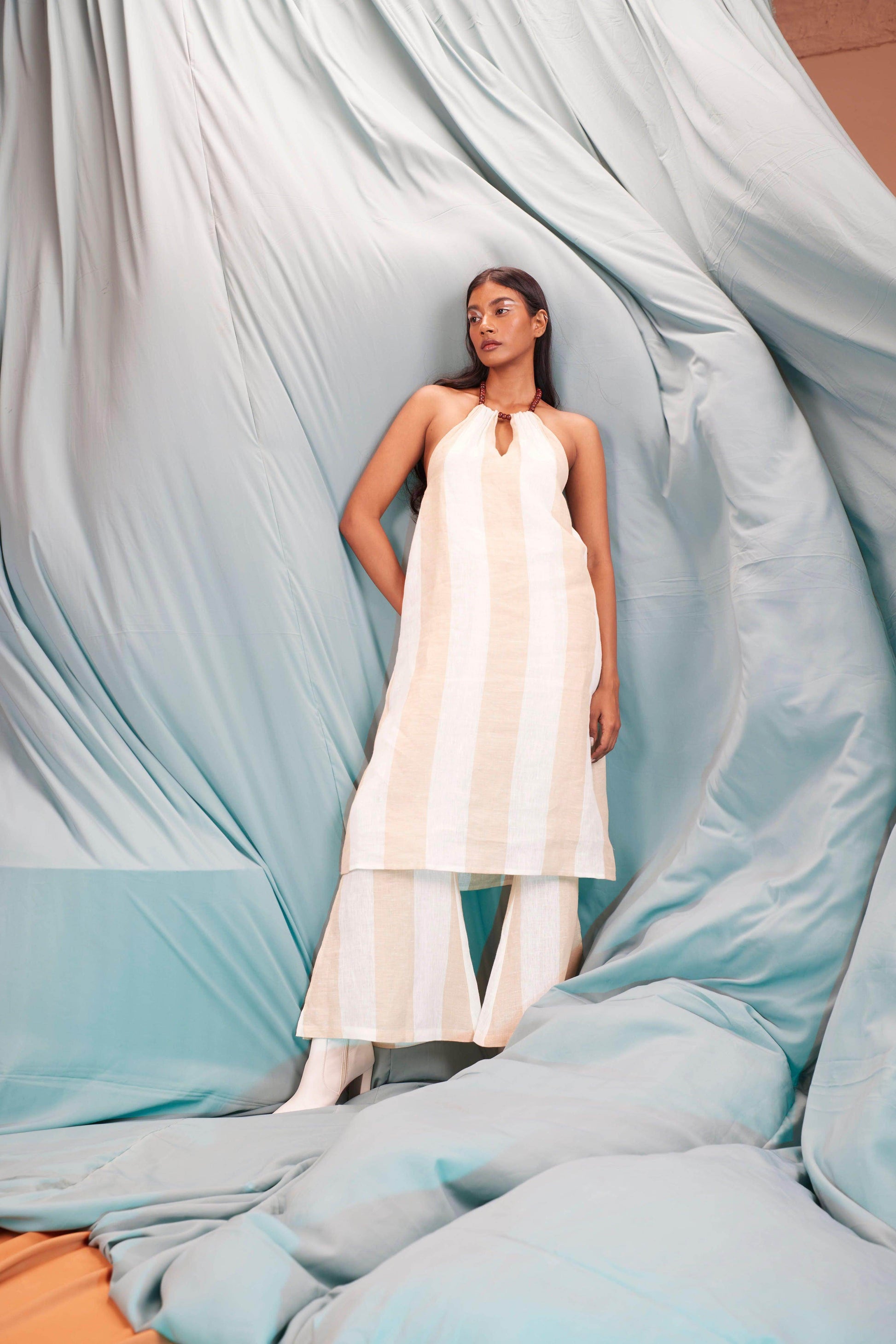 BEADED NECK LINEN STRIPE SET - dash and dot