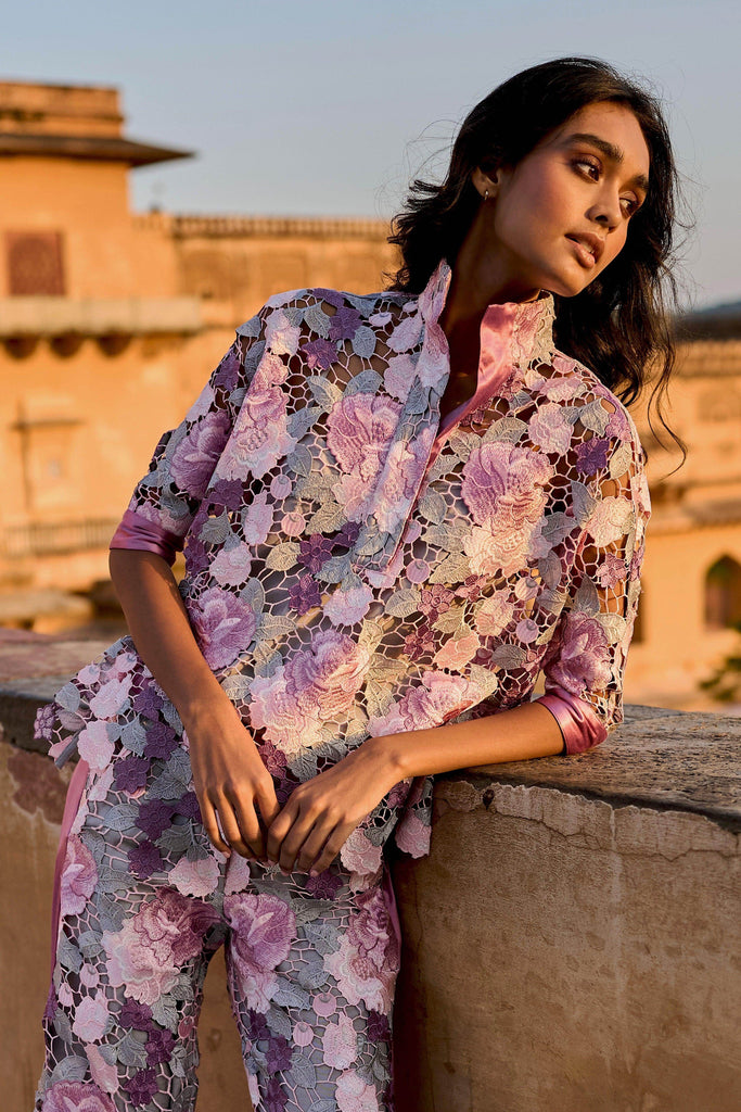 SCALLOPED FLORAL LACE TOP - dash and dot dash and dot