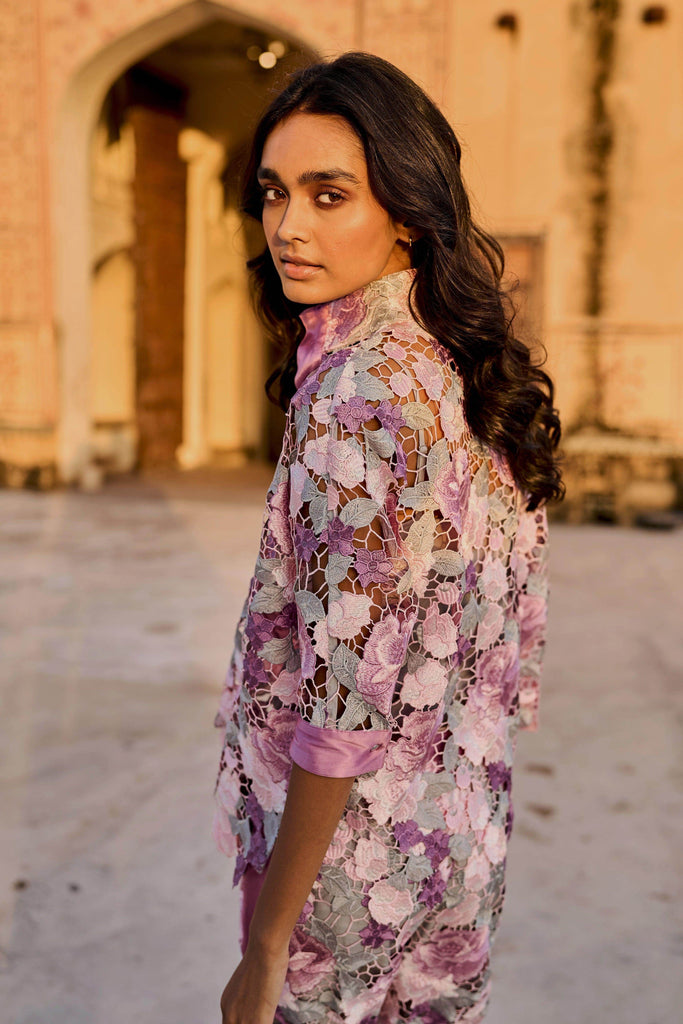 SCALLOPED FLORAL LACE TOP - dash and dot dash and dot