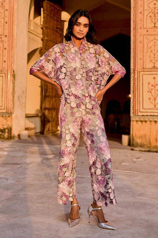 SCALLOPED FLORAL LACE SET - dash and dot dash and dot