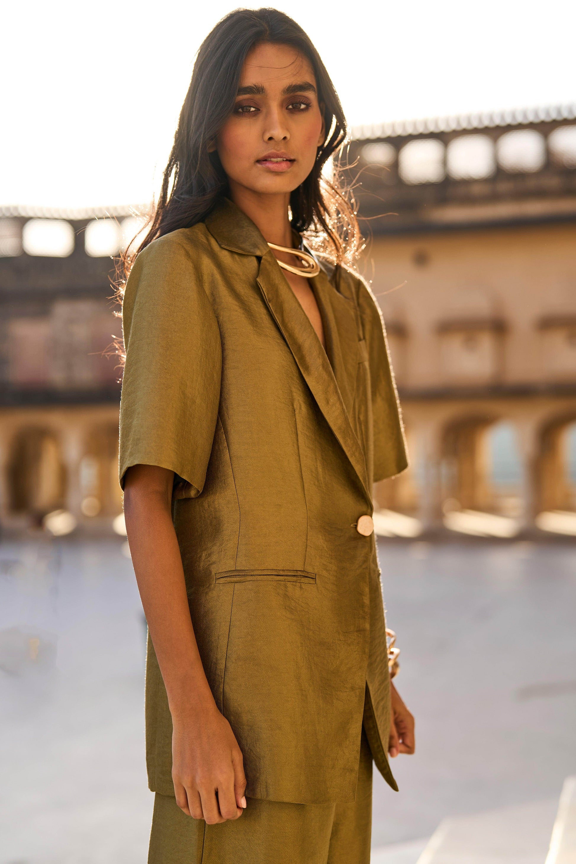 OLIVE BROCADE BLAZER - dash and dot