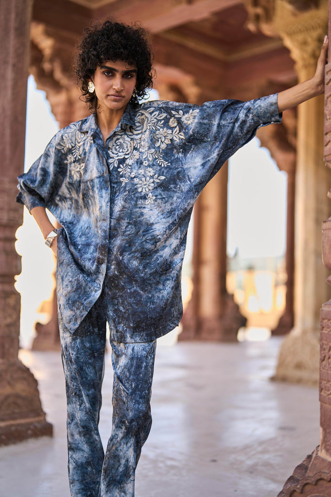 BOXY EMBROIDERED TOP - dash and dot dash and dot