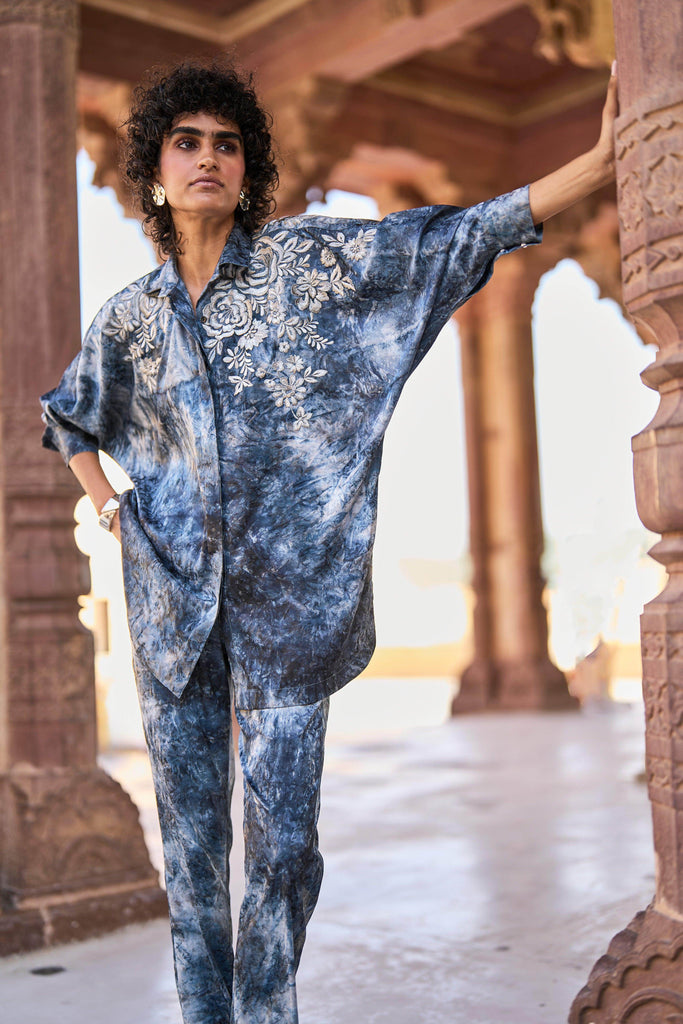 BOXY EMBROIDERED TOP - dash and dot dash and dot