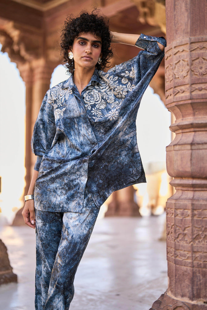 BOXY EMBROIDERED TOP - dash and dot dash and dot