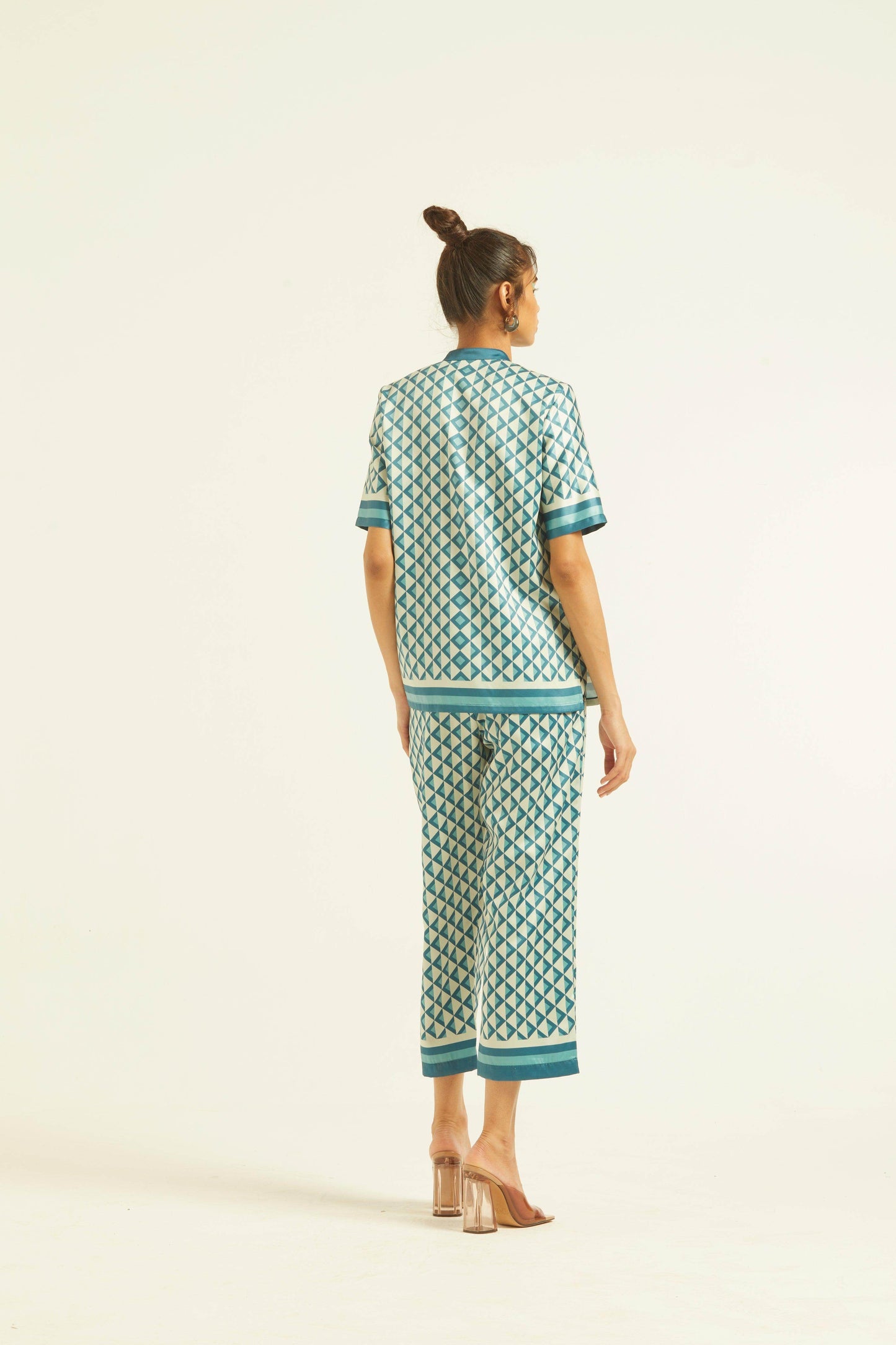BORDER PRINT SHIRT - dash and dot