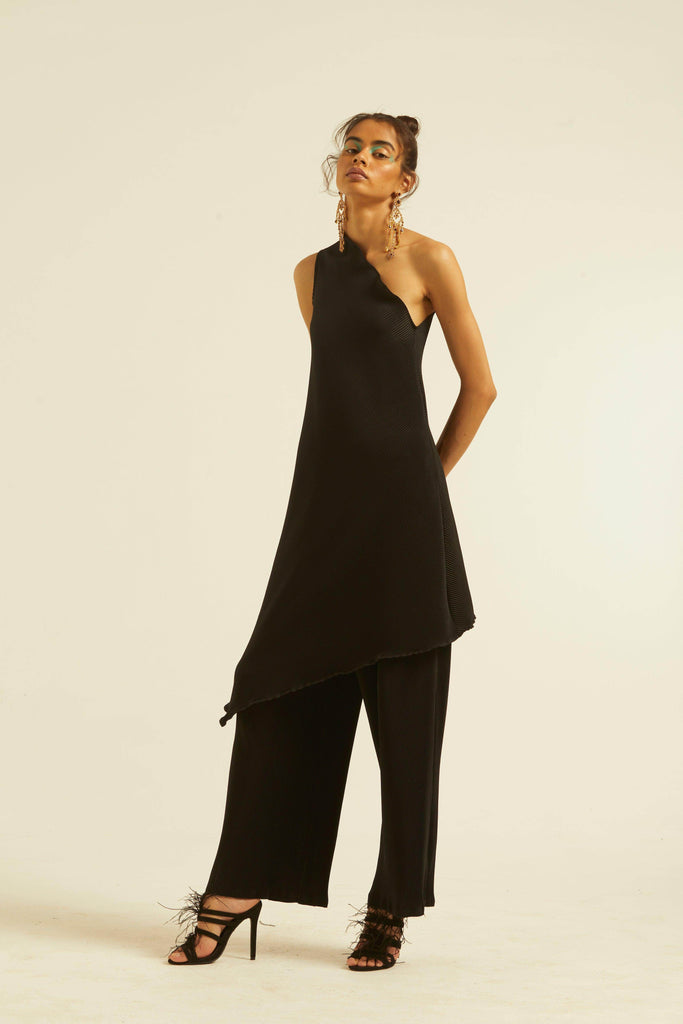 ONE-SHOULDERED PLEAT SET - dash and dot dash and dot