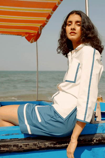 CONTRAST PIPED SET - dash and dot